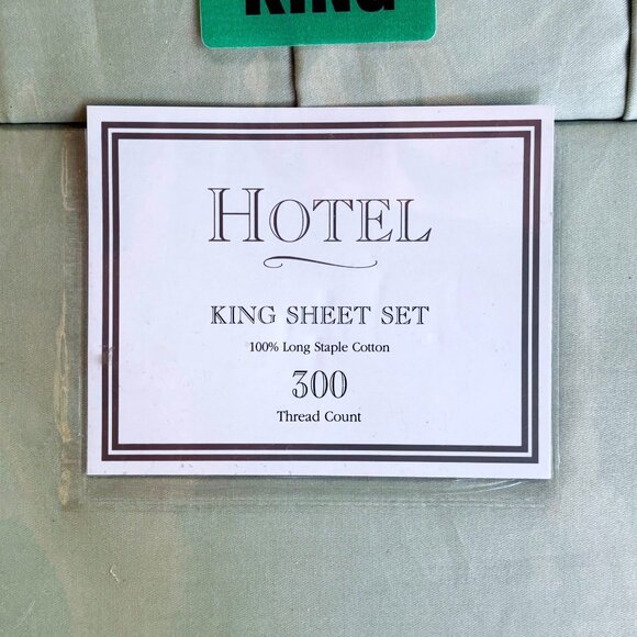 6-pc Hotel Signature Cotton King Size Sheet Set (300 Thread Count) 2 bonus PC's